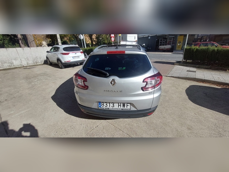 Renault Megane 1.5 110CV AUTOM foto 12